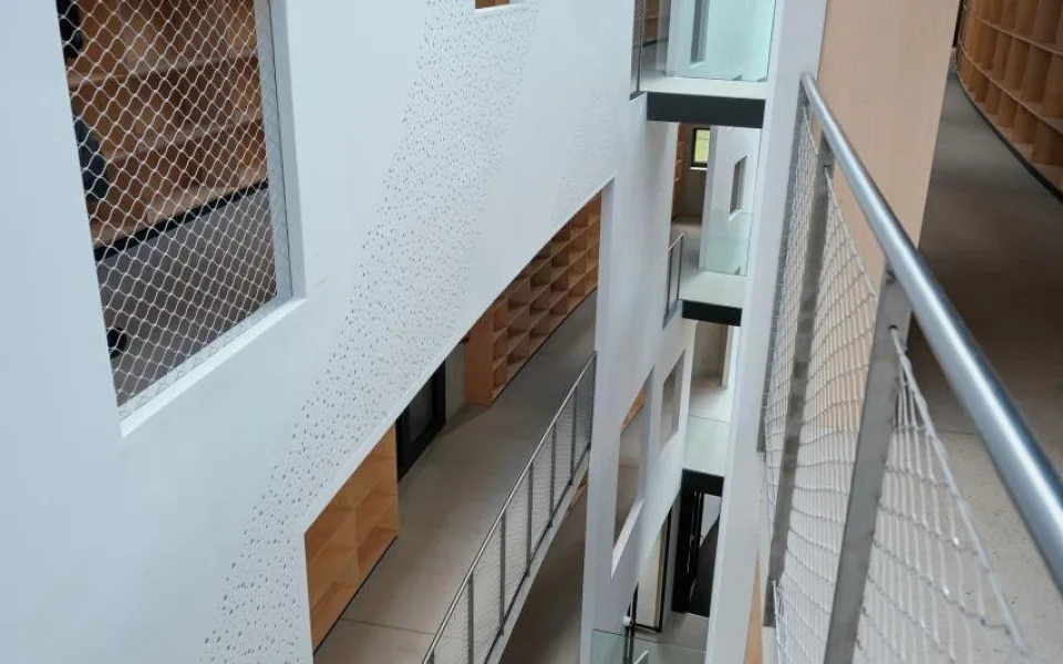Nová turnovská knihovna se otevře za půl roku. Práce finišují