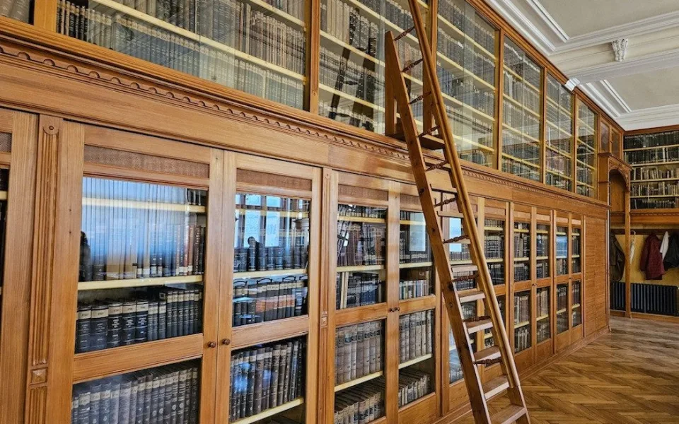 Muzeum v Liberci získalo při rekonstrukci knihovny několikametrový skener obrazů