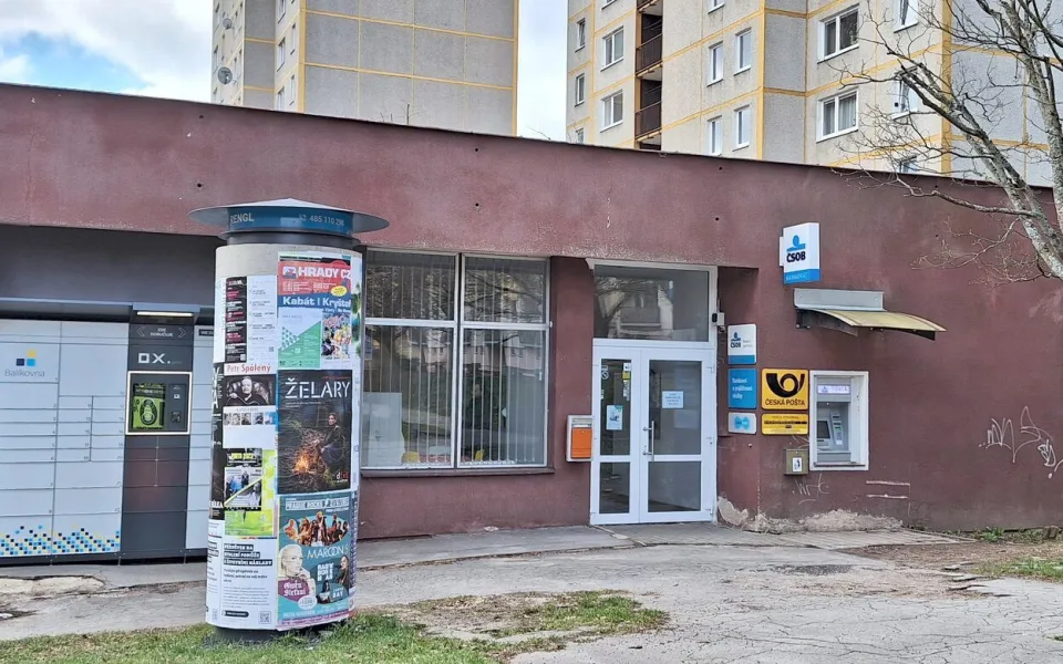 Bývalou poštu na sídlišti Šumava odkoupí Jablonec. O využití bude jednat