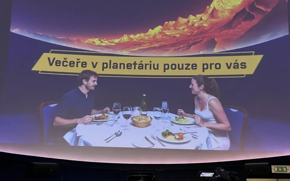Planetárium iQLANDIE podpořily stovky lidí, stále ale chybí čtvrtina peněz