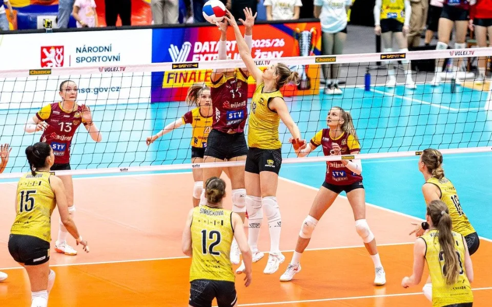 Volejbalistky to k titulu nedotáhly, po pětizápasové bitvě s Brnem berou stříbro