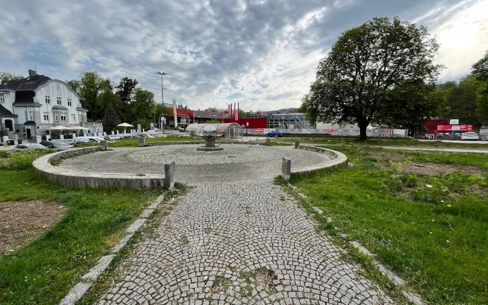 Jak zastupitelé vidí plánovanou obnovu Tržního náměstí?