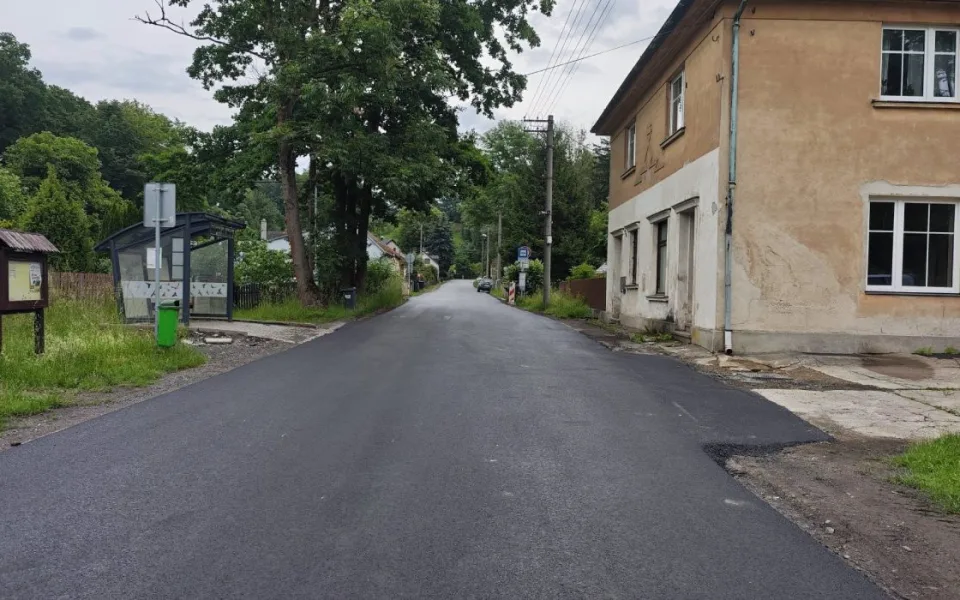 Silnice v Hrádku nad Nisou-Václavicích je po dvou letech opět plně průjezdná