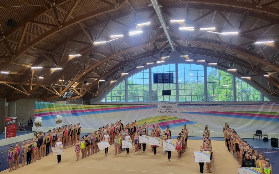 Liberecké moderní gymnastky přivezly z mistrovství republiky bronzovou medaili