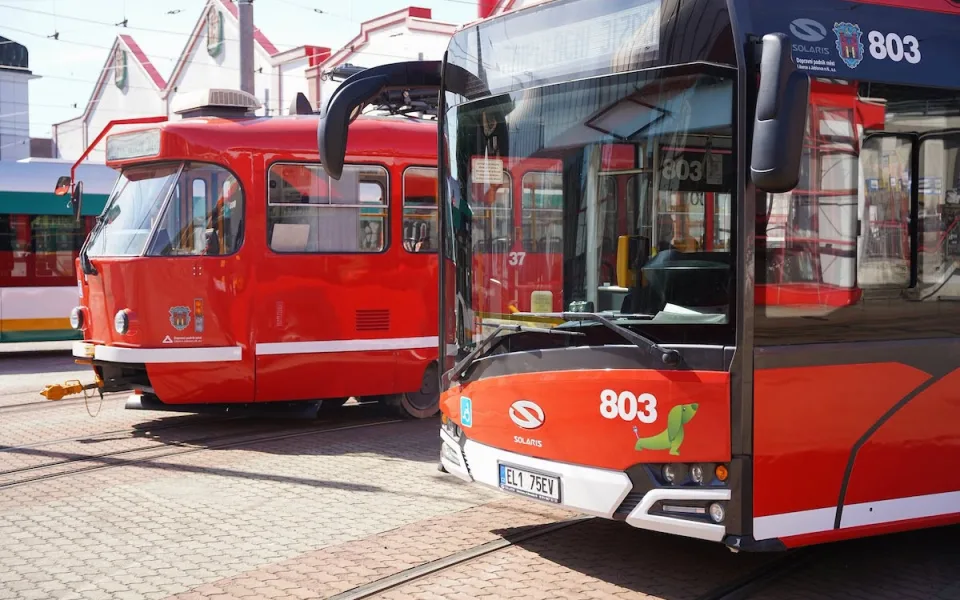 Tramvaje a autobusy MHD v Liberci změní vzhled, budou v barvách města