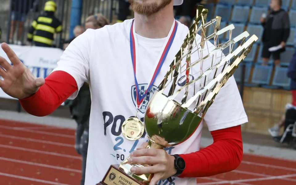 Arsenal povede dosavadní asistent Mathauser. Pomůže mu zkušený trenér Medynský