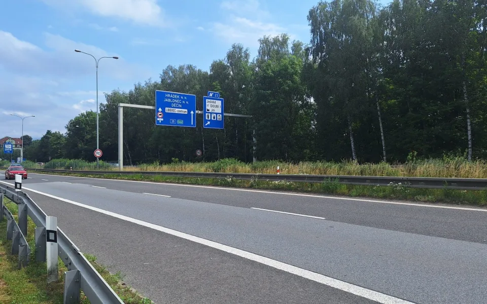 Další omezení na průtahu Libercem. ŘSD bude od pondělí pět měsíců opravovat dvoukilometrový úsek