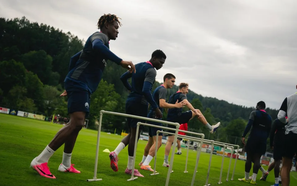 Slovan odjel na soustředění bez několika hráčů. Krajčírik řeší odchod