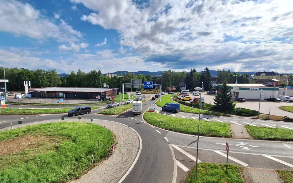 ŘSD o víkendu opět zavře křižovatku Sněhulák. Řidiči neprojedou přes noc